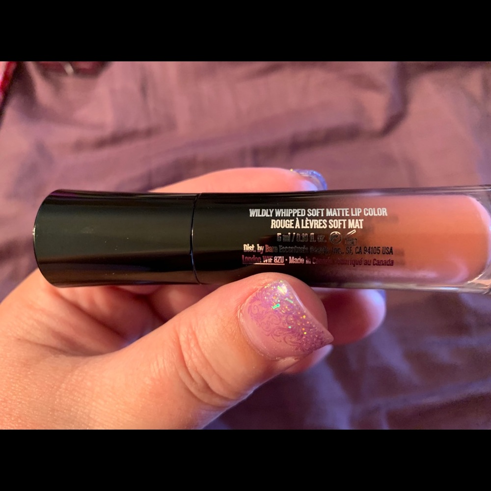 Liquid lipstick - Picture 3 of 3